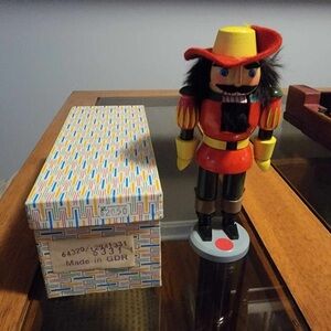 erzgebirge nutcracker german democratic republic